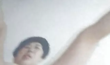 Cô gái thụy phim sec may bay gia điển bú cặc chồng in the middle of the night