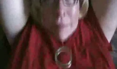 Tóc vàng đẹp chạy bộ môn phim sec ong ba gia chồng