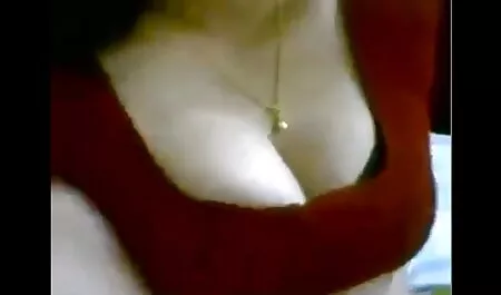 Trẻ khiêu dâm: một người đàn ông dạy sec phi cong tre lai may bay ba gia cho một cô gái tóc vàng