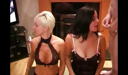 Du, sec may bay ba da trong một phụ nữ âm đạo