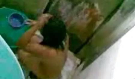 Lớn phim sec may bay ba ra