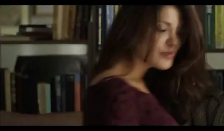 Máy khiêu dâm sec phi cong tre lai may bay ba gia