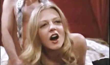 Âm hộ mẹ phim sec may bay ba ra đến cực khoái,