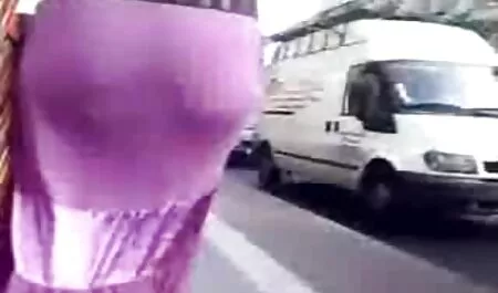 Bà có phim sec lai may bay ba gia nhóm với ba người đàn ông trong phòng ngủ