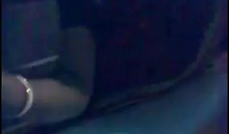 Làm tình với một cô gái xinh phim sec lay may bay ba gia đẹp nga