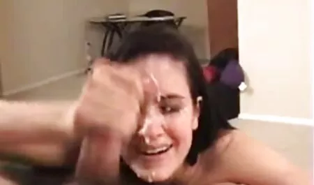 Chó trong xem phim sec ba gia phòng tắm