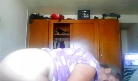 Ngón sec lon ba gia tay bàn tay