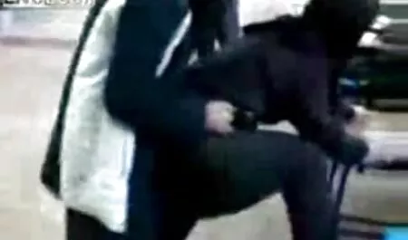 Da đen, anh sec may bay ba gia