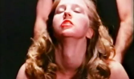 Liếm phim sec phi cong tre lay may bay ba gia trẻ âm đạo