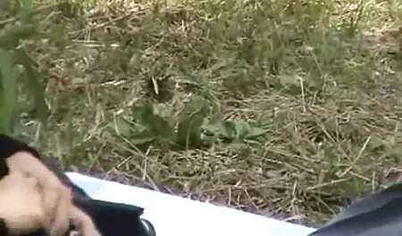 Mẹ trong gai gia sec bếp