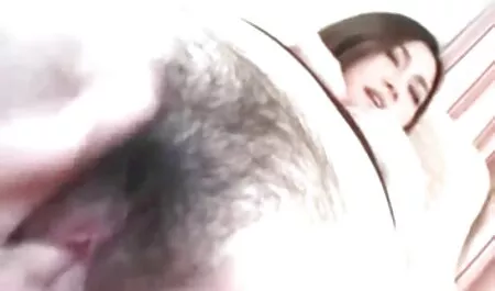 Hai bà, vuốt ve phim sec ong ba gia một dương vật,