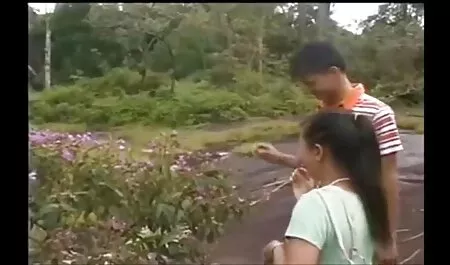 Hai cô gái phim sec ba gia my trẻ trong dầu