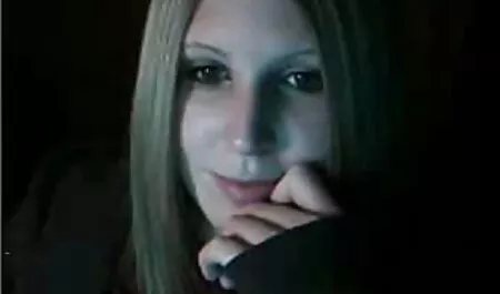 Âm đạo ôm pim sec ba gia ấp khó khăn