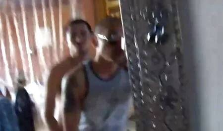 Mẹ lực séc máy bay bà già lượng riêng để vagina