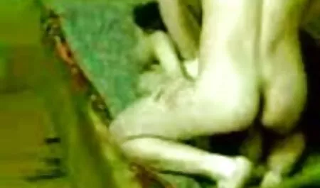 Sinh viên tình sec du ba gia dục