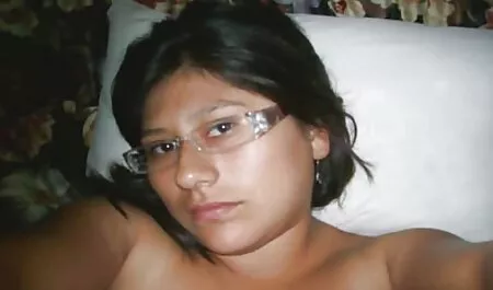 Trêu chọc một người đàn ông trẻ, sec bagia