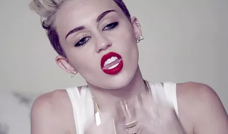 18 phimsec ba gia tuổi