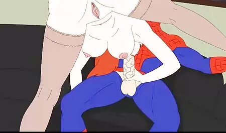 Lạnh cơ thể sec du ba gia của một cô gái trẻ