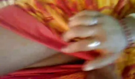 Christy sec voi ba gia Mack