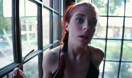 Bà có phim sec trai tre dit ba gia một người chồng tôi trước mặt các webcam, trong miệng