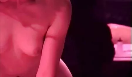 Camera trong phòng tắm phụ nữ sec lai may bay ba gia