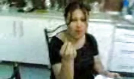 Bố chỉnh con gái secmay bay ba gia của mình